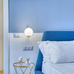Izzhome Corso76 , Cagliari Italia